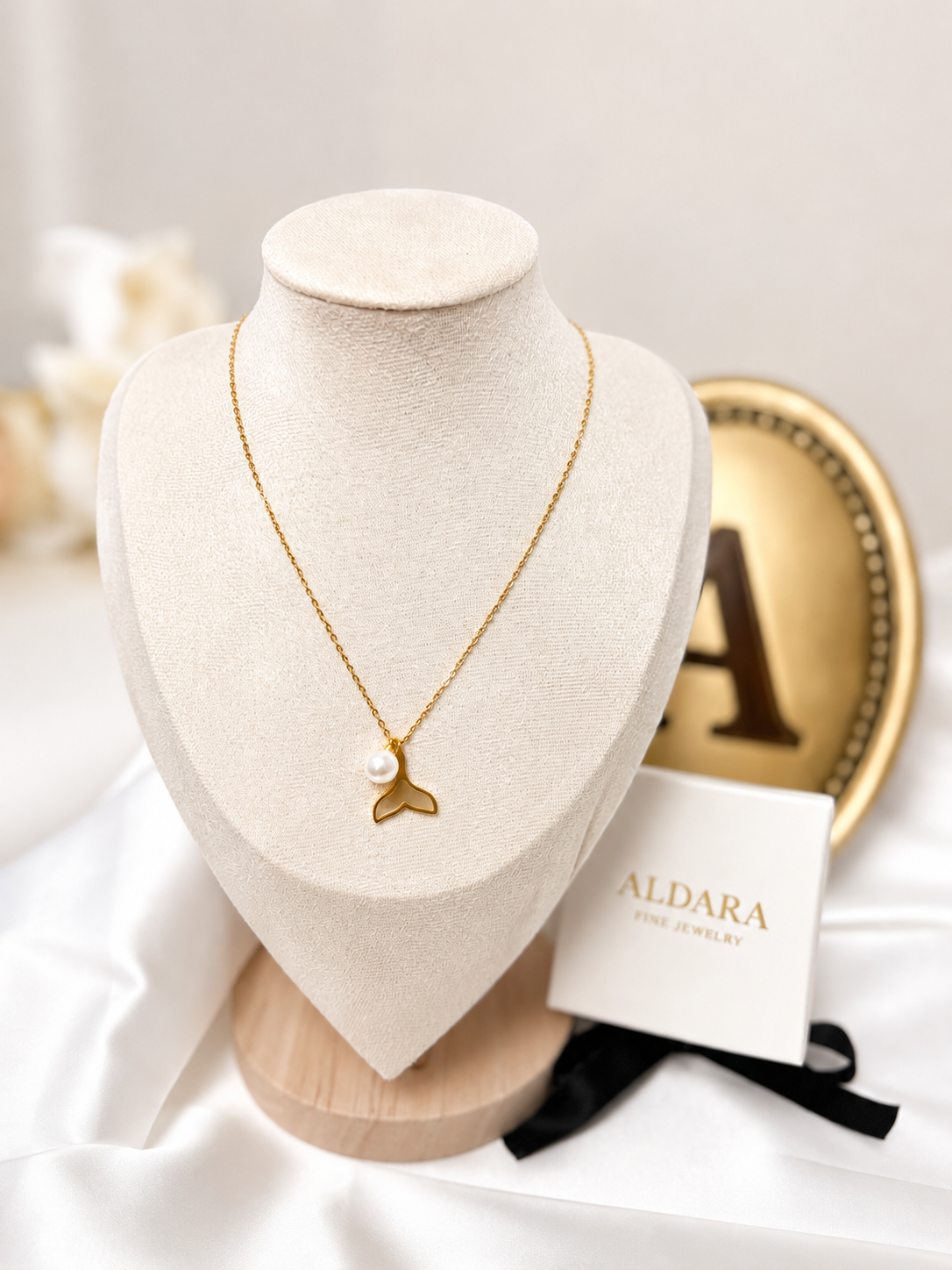 Collar Nerina Gold