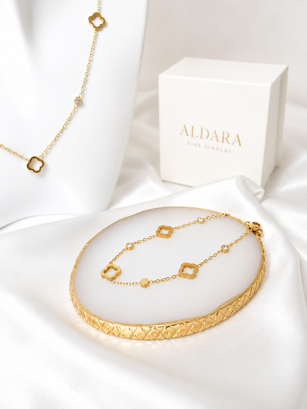 Set Trébol Dorado Gold — 3 piezas