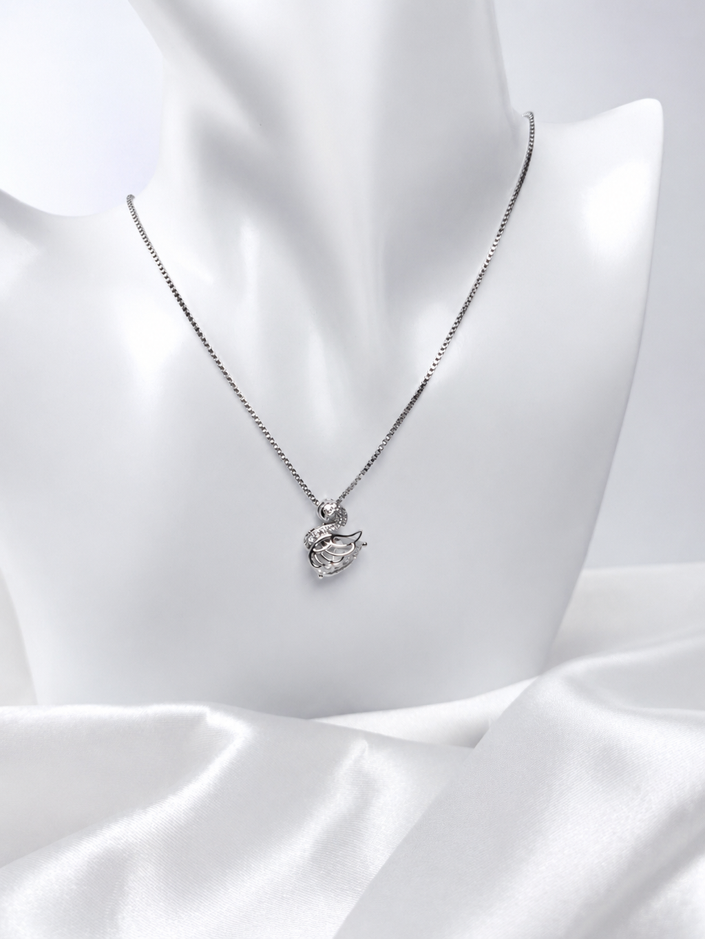Collar Cisne Silver