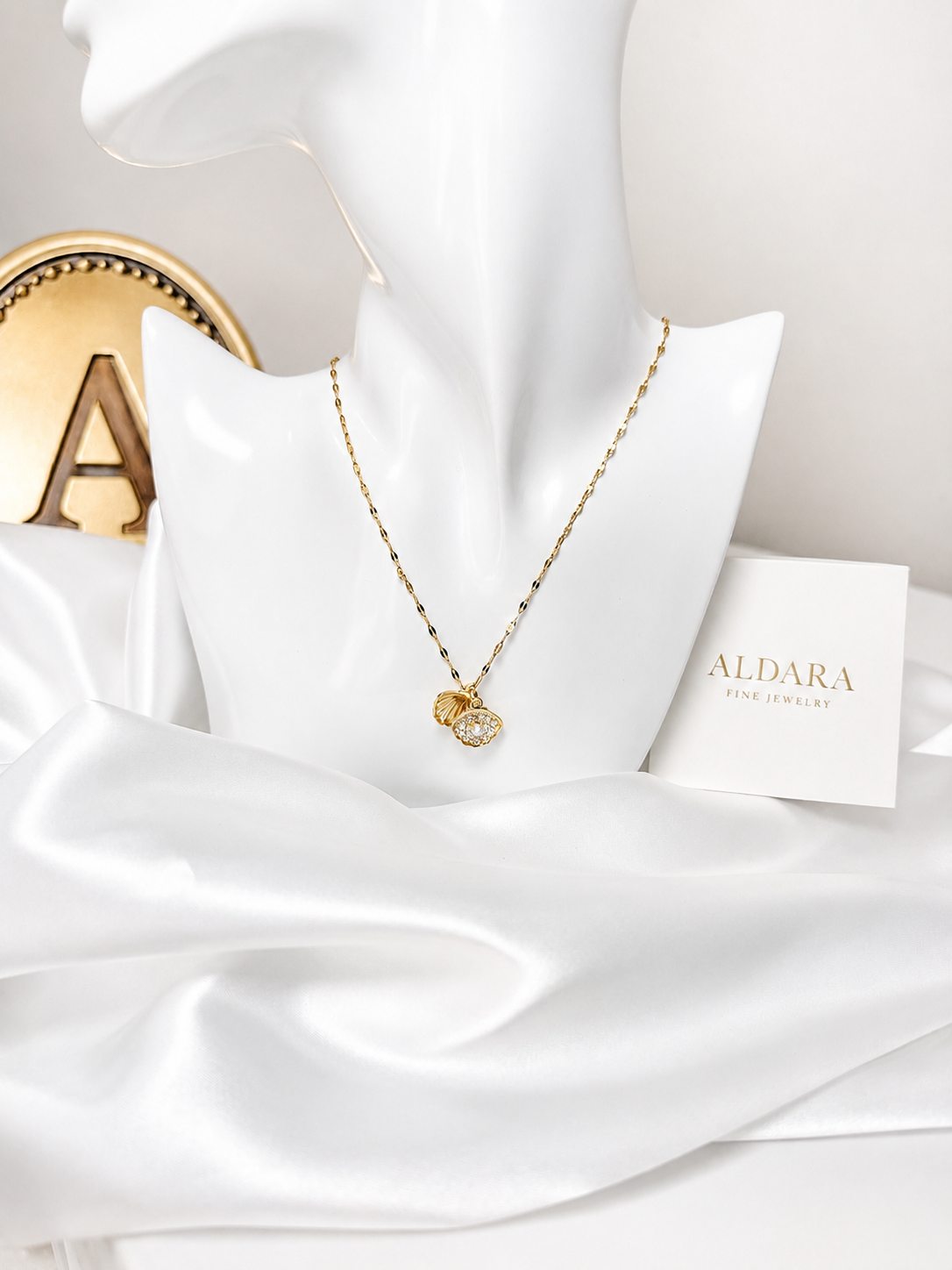 Collar Perla Marina Gold