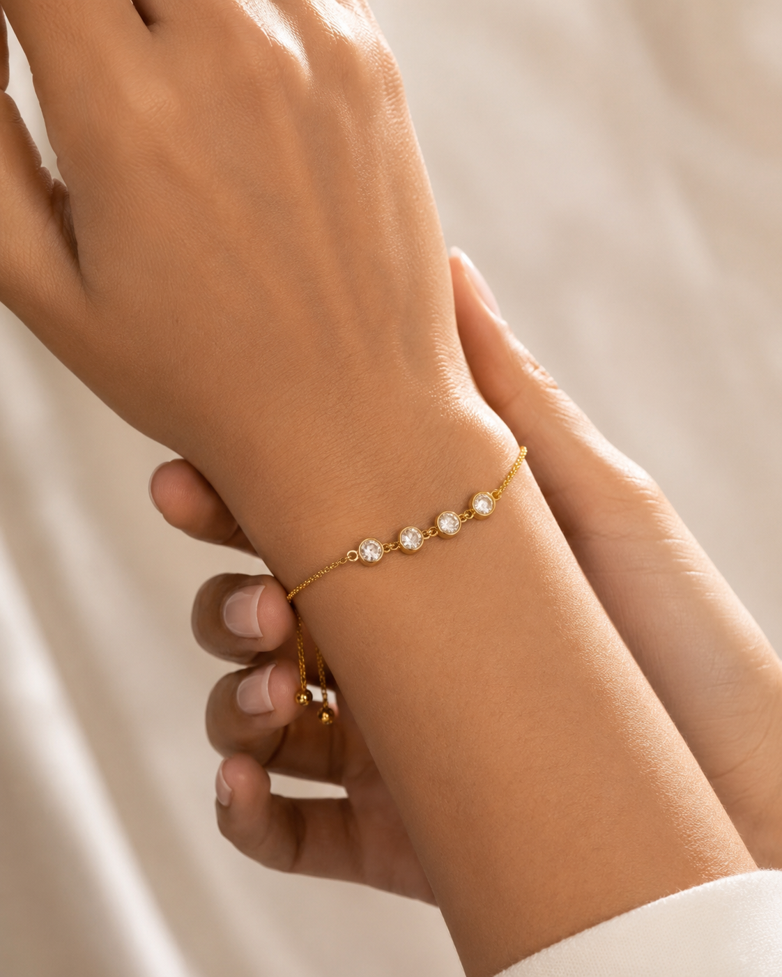 Pulsera Brillos Delicados Gold